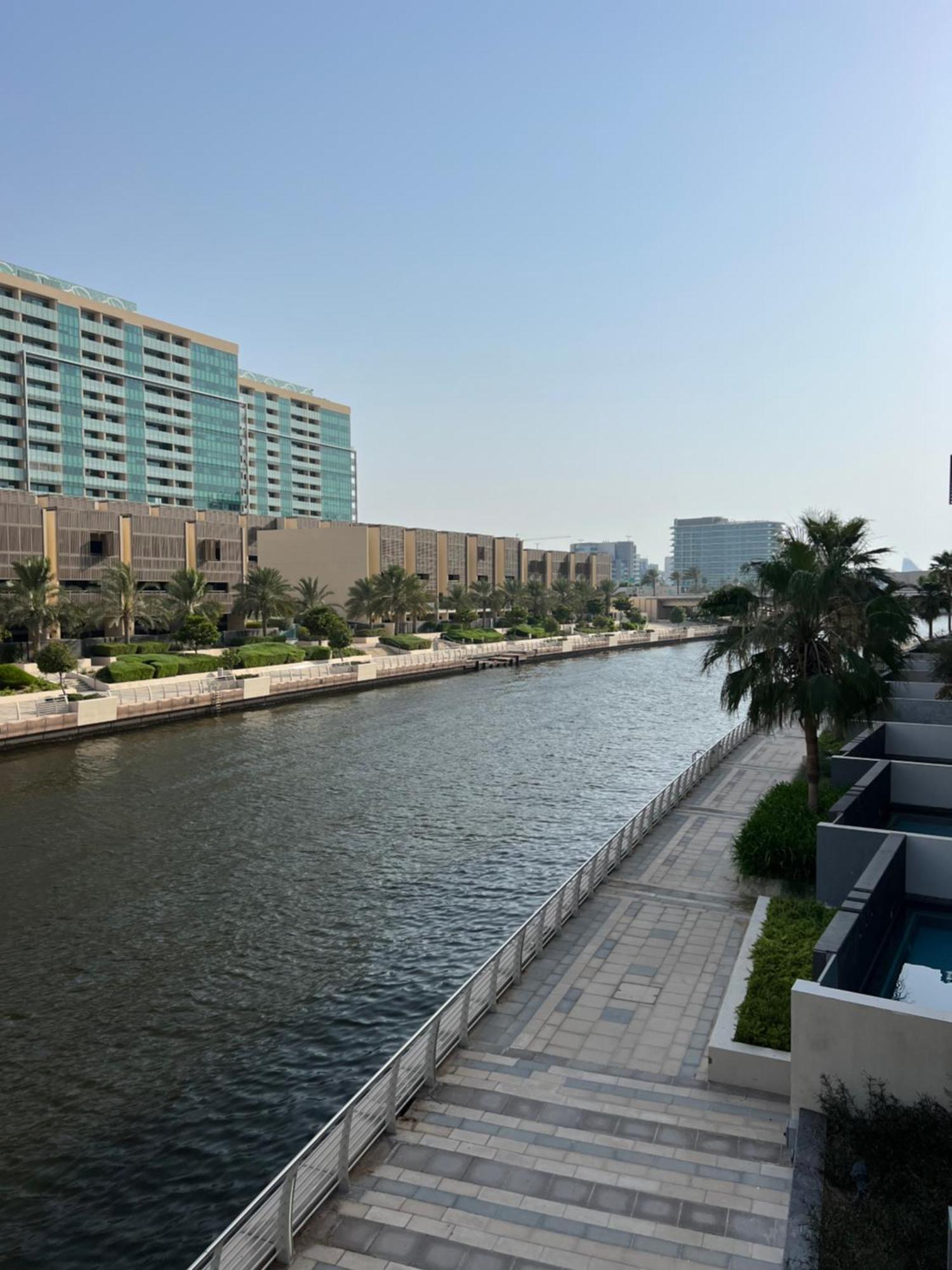 Luxury Private Sea View Room Abu Dhabi Bagian luar foto